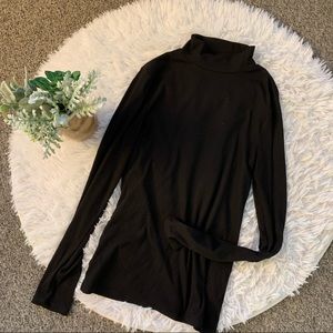 Turtleneck tight top